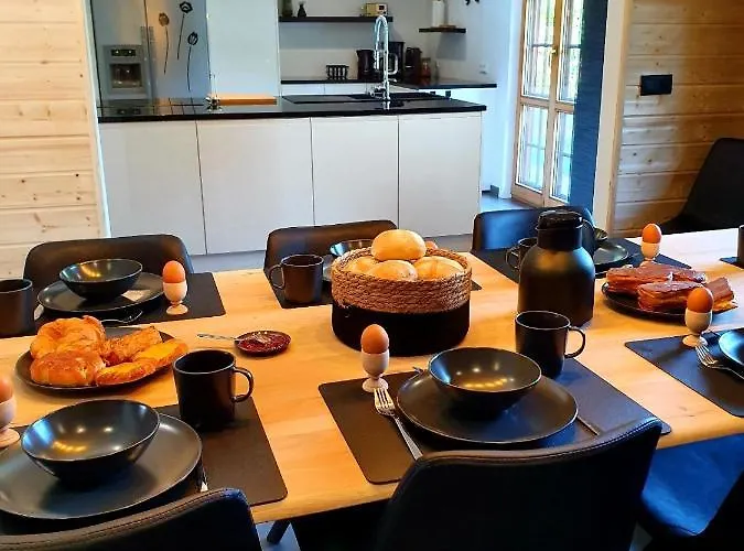 Mésange Chalet